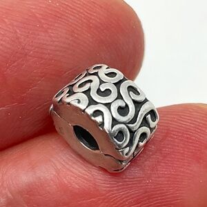 Pandora S Swirl Bracelet Clip Sterling Silver (2 available $28 EACH)